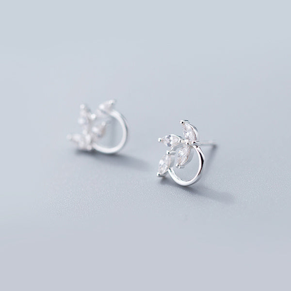 S925 Silver Female Japanese And Korean Literature And Art Small Fresh Diamond Leaf Earrings