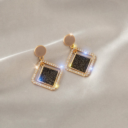 Earrings Niche Design Sense, Sweet And Cold Style, European And American Port Style Ins