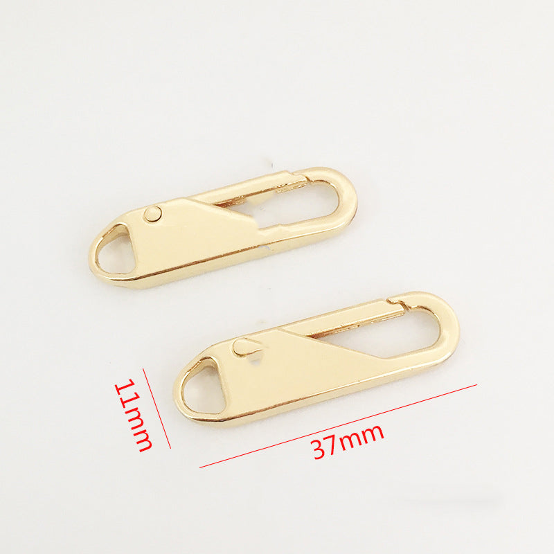 Leather bag zipper accessories featuring CJdropshipping's wholesale zipper heads, suitable for men's and women's bags.