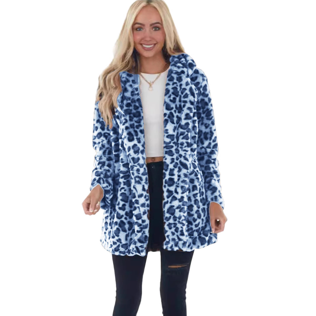 European and American leopard print faux fur outwear for women with side flap pockets, stylish and cozy for autumn and winter.