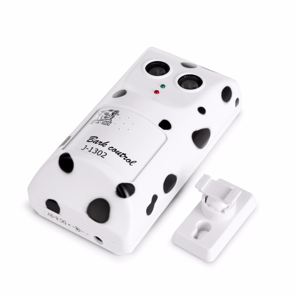 High-power CJdropshipping anti-barking dog repeller emitting ultrasonic sound to stop excessive barking.