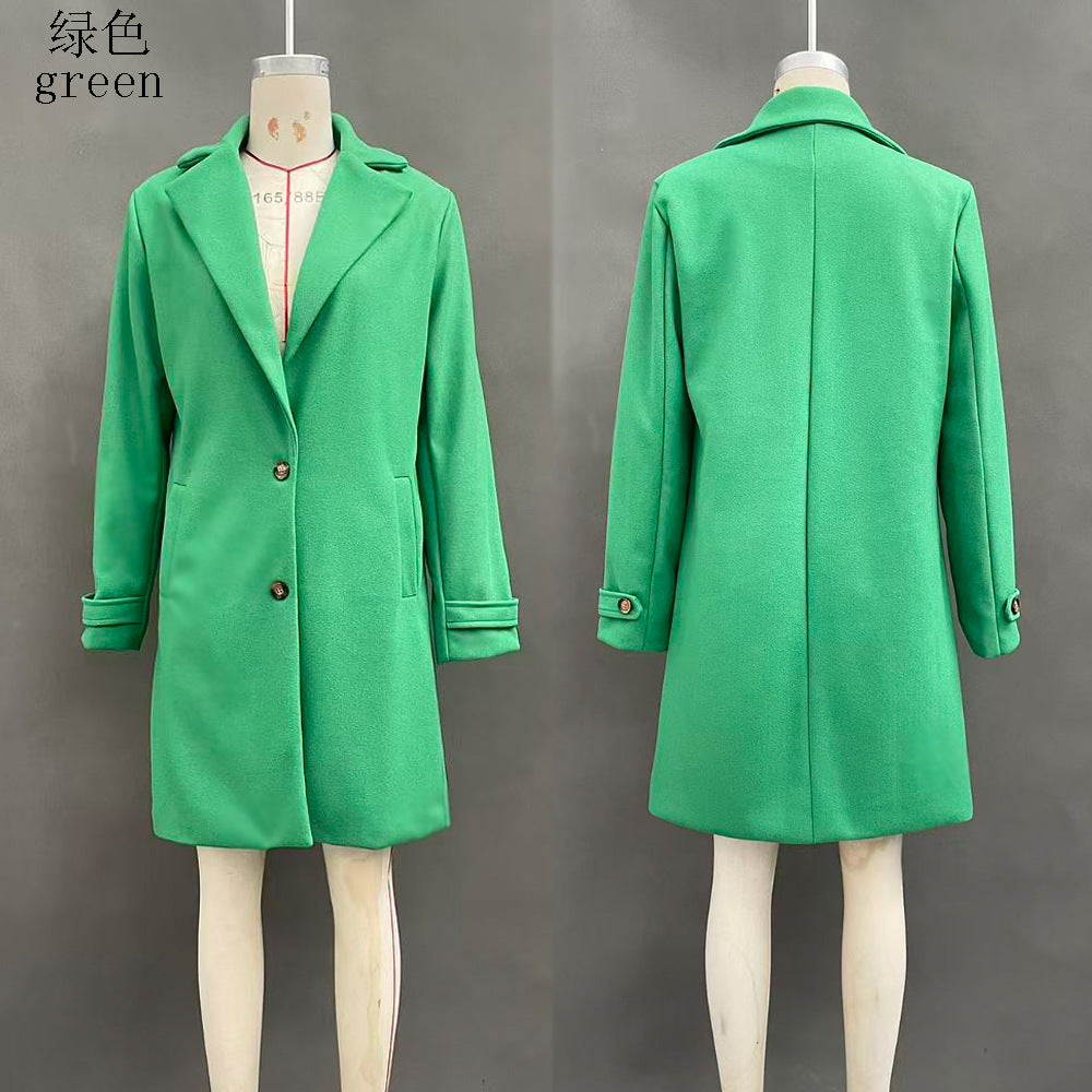 Women’s retro mid-length woolen coat with lapel collar, stylish autumn and winter casual outerwear in beige.